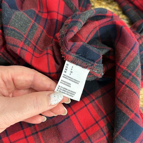 American Eagle Outfitters Boyfriend Fit Red Plaid Button Down Shirt Size S - Picture 6 of 10